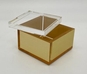 4″ x 4″ x 2.75 – Acrylic Gold Square Box Small