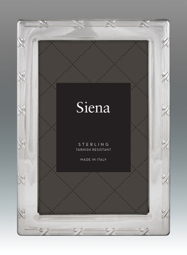 Siena Sterling Reed & Ribbon Frame